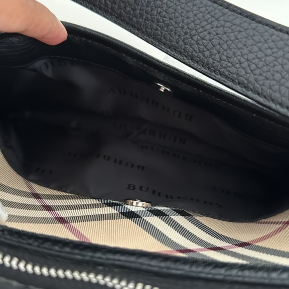 BURBERRY Black Nylon & Vintage Check Print with Leather Handle Shoulder Bag - Picture 13 of 15